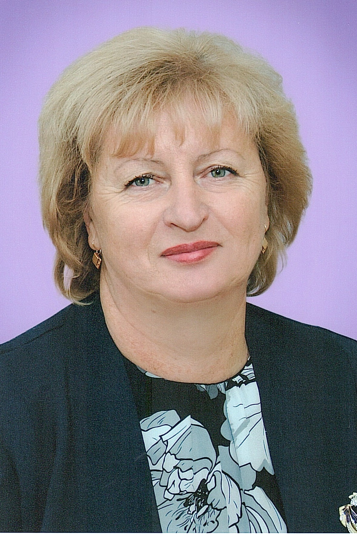 Никишина Нина Михайловна.